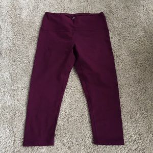 3/15✨ 90 Degree by Reflex Capri Leggings